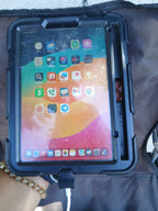 Apple iPad Mini 6th Generation 64gb WiFi space gray with case 6E29