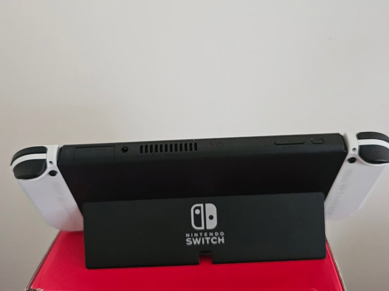 Nintendo switch oled bundle 1B13