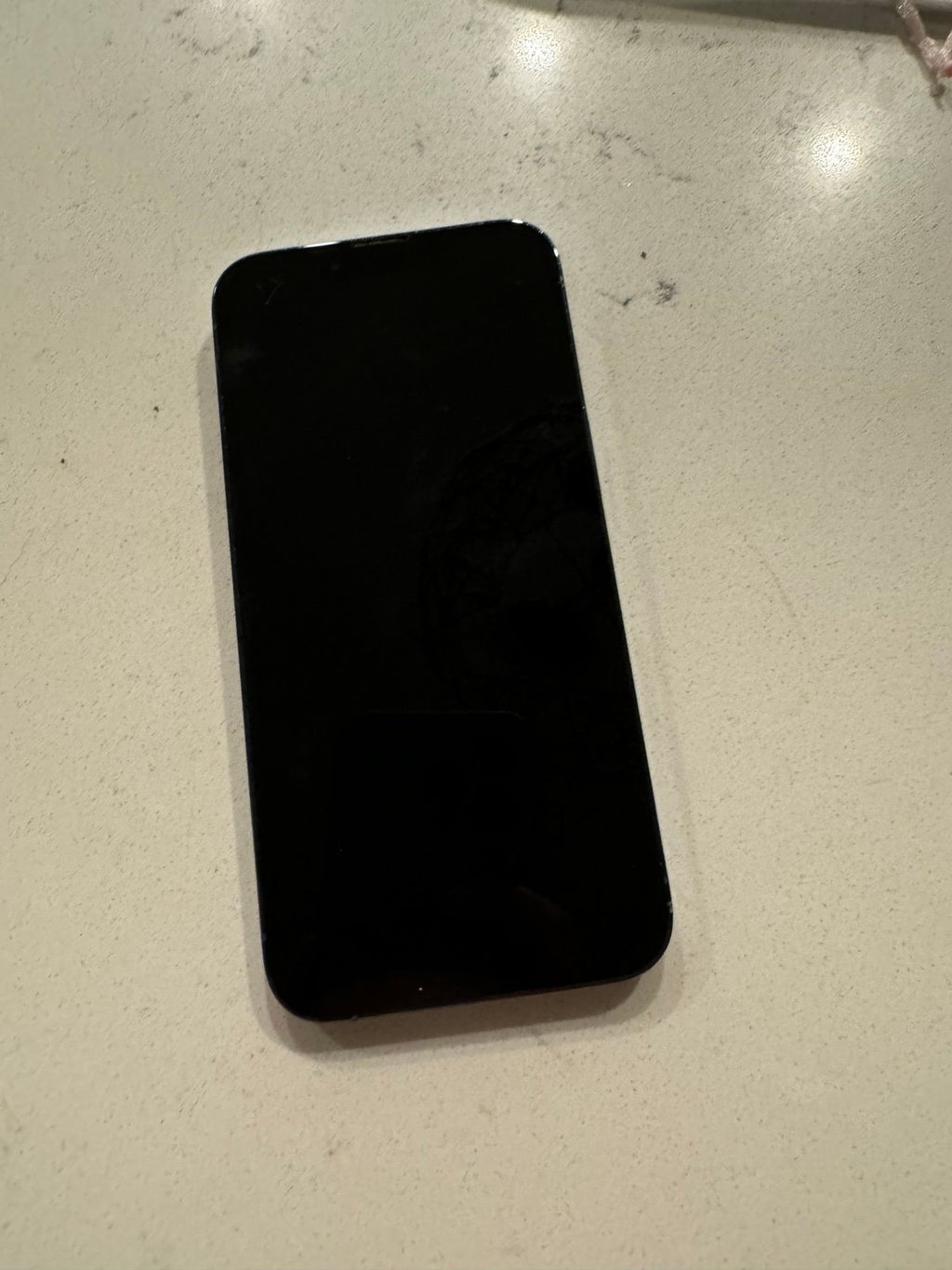 Apple iPhone 13 Pro unlocked. Perfect condition 6J68