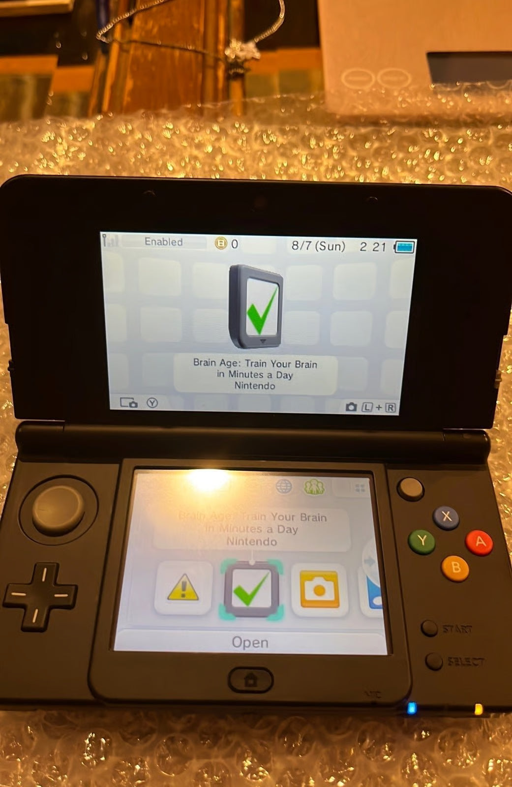 New Nintendo 3DS Super Mario in Black