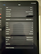 iPad Air 13�?M2- with Accessories 1L91