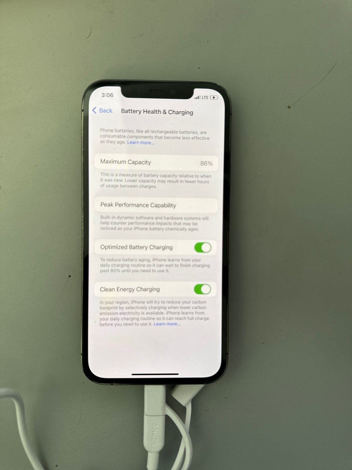 Apple iPhone 12 Pro 256 GB in Graphite for Unlocked 1N18
