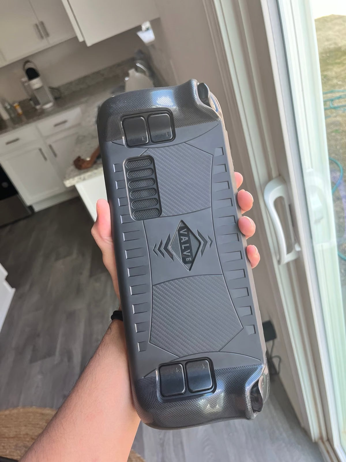 steam deck 1tb with Bluetooth mouse + keyboard 5S59