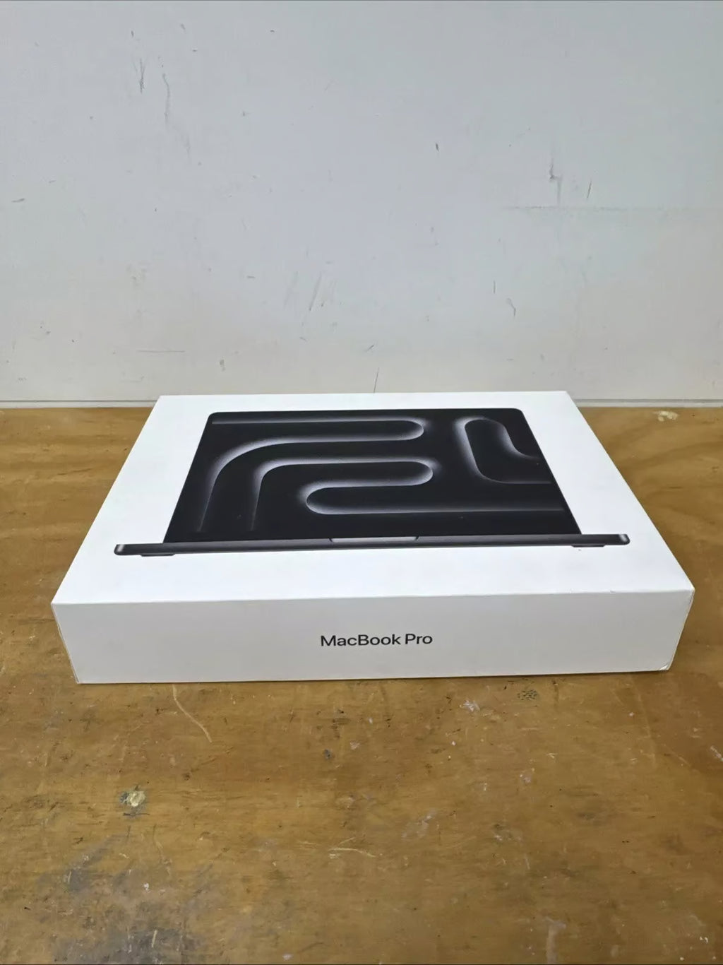 2023 MacBook Pro 14-inch M3 Pro 12-Core 18GB RAM 1TB SSD Space Black 2D26