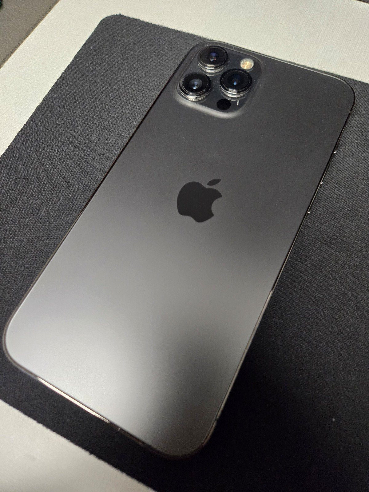 Apple iPhone 12 Pro Max 128 GB in Graphite for Unlocked 1G67