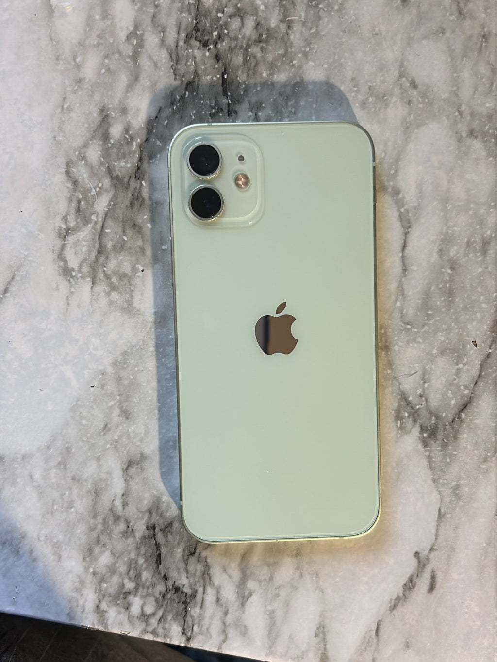 Apple iPhone 12 Green Unlocked 2O25