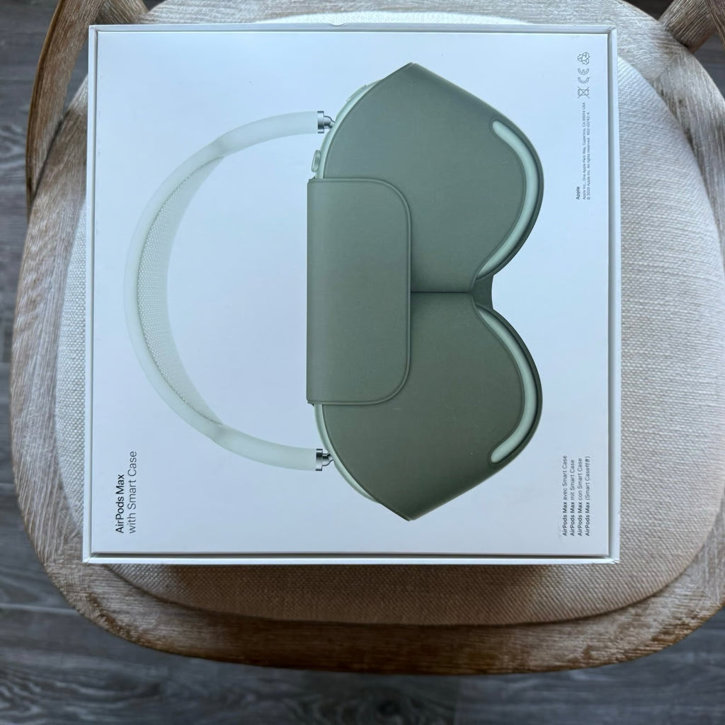 Apple AirPods Max with Smart Case in Green 2E78