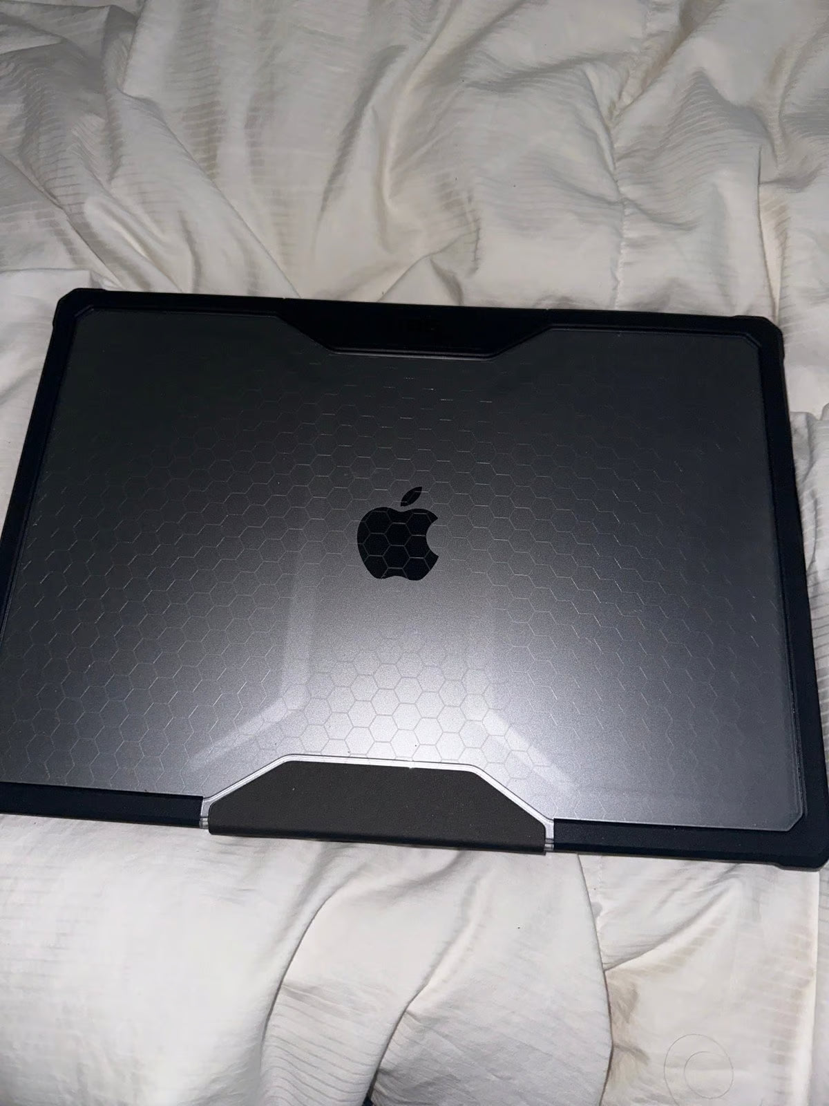 2022 16inch Apple Macbook Pro 2T86