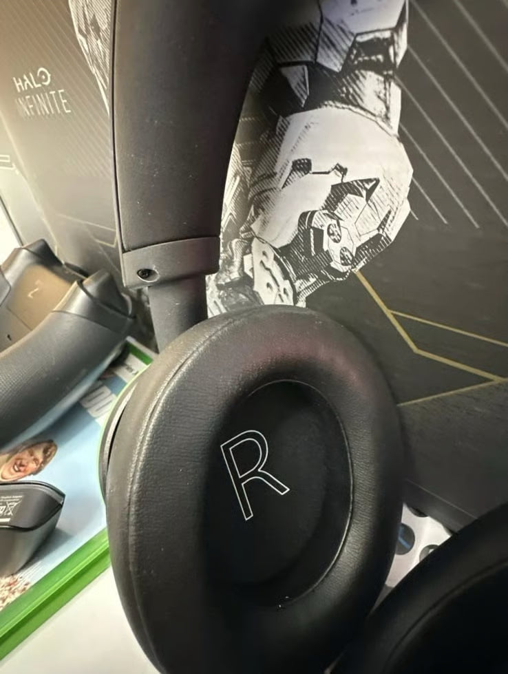 Xbox Series X Halo Infinite Limited Edition Console 7B87