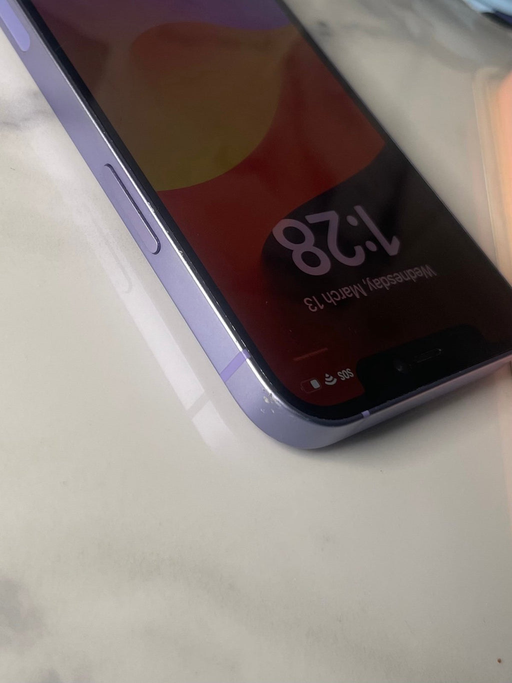 Apple iphone 12 128gb (UNLOCKED) 8Y16