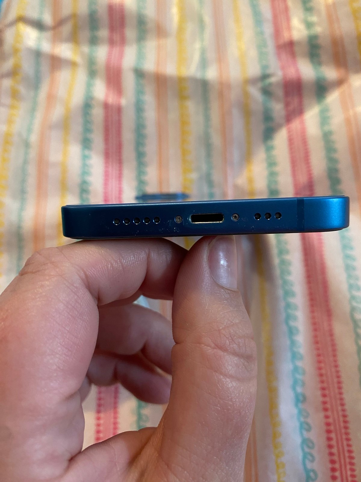 Unlocked Apple iPhone 13 Blue with lightning charger cord 3V36