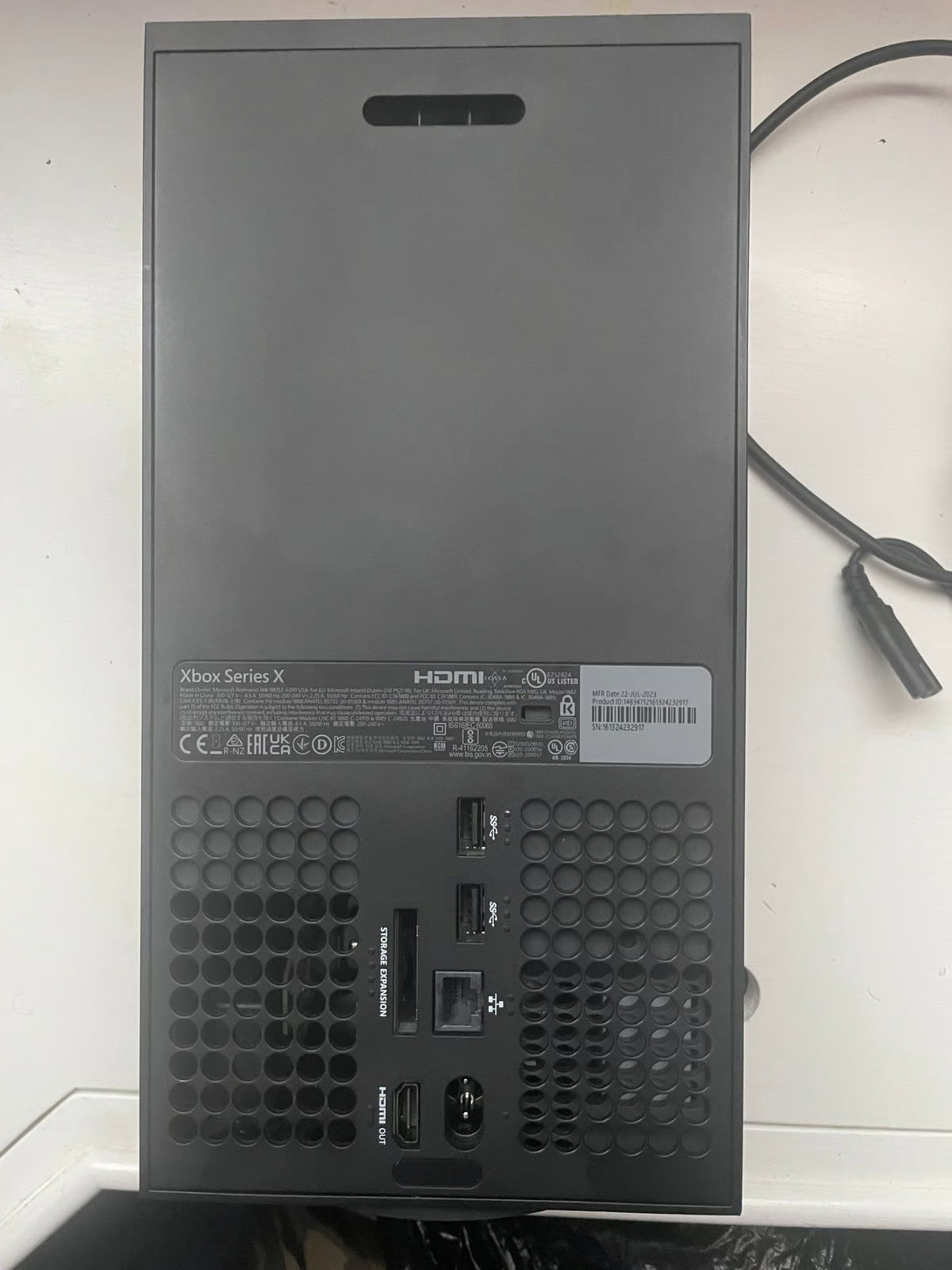 Xbox series x box 8J98