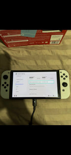 Nintendo switch OLED + accessories 5Y66