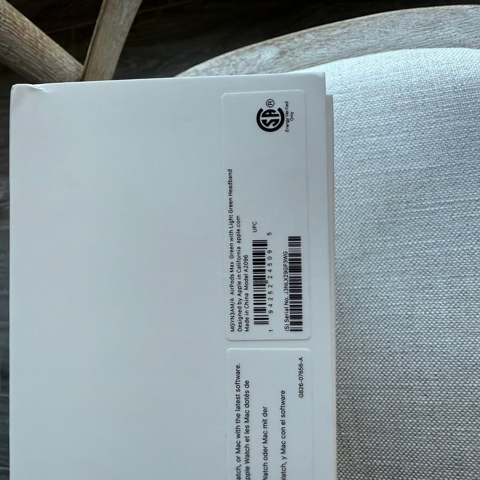 Apple AirPods Max with Smart Case in Green 2E78