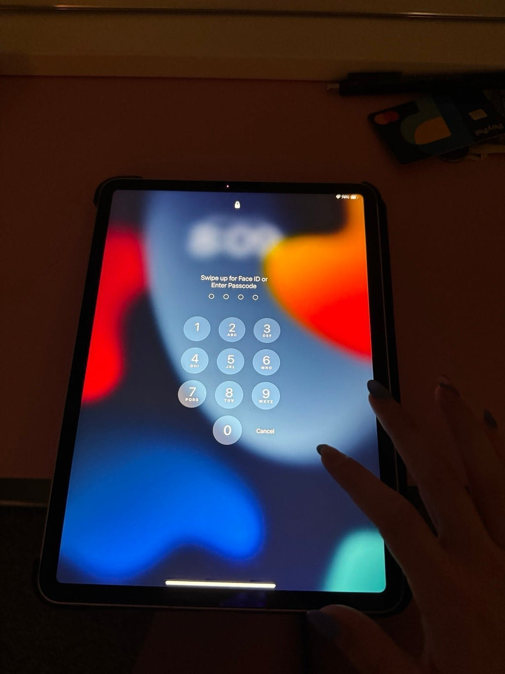 Apple iPad Pro 3rd Generation 256 GB in Silver and Apple Pencil 7A77