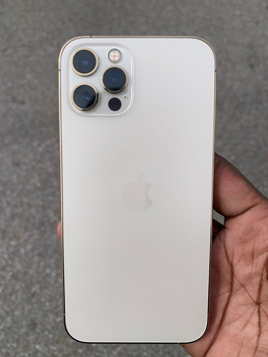 (AT&T/Cricket) iPhone 12 Pro 128GB (Gold) 5K69