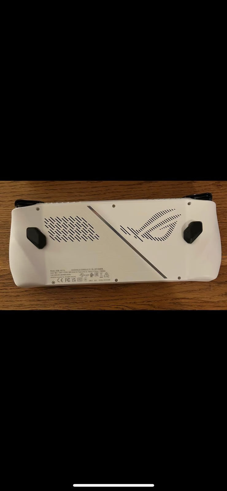 Asus Rog Ally Hand Held Gaming PC with Accessories 7U96