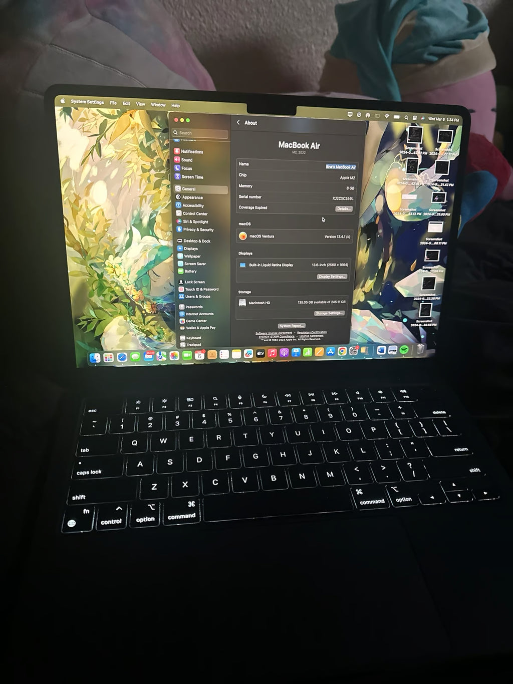 Apple Macbook Air 13in.  M2 3.49 GHz  256GB SSD 3Y83