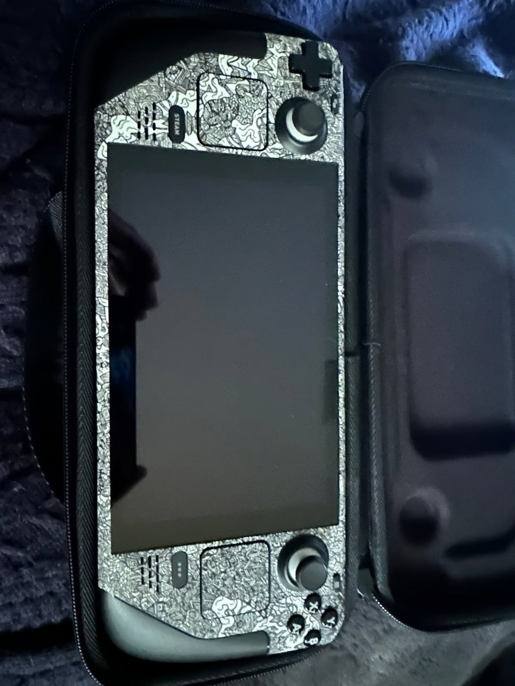 Steam deck lcd with 1tb ssd 3T72