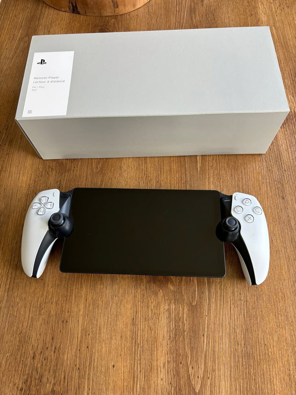 Playstation Portal with box 8S12