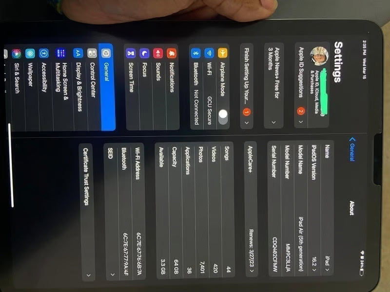 Apple iPad Air 5th Generation 64 GB in Silver 3N62