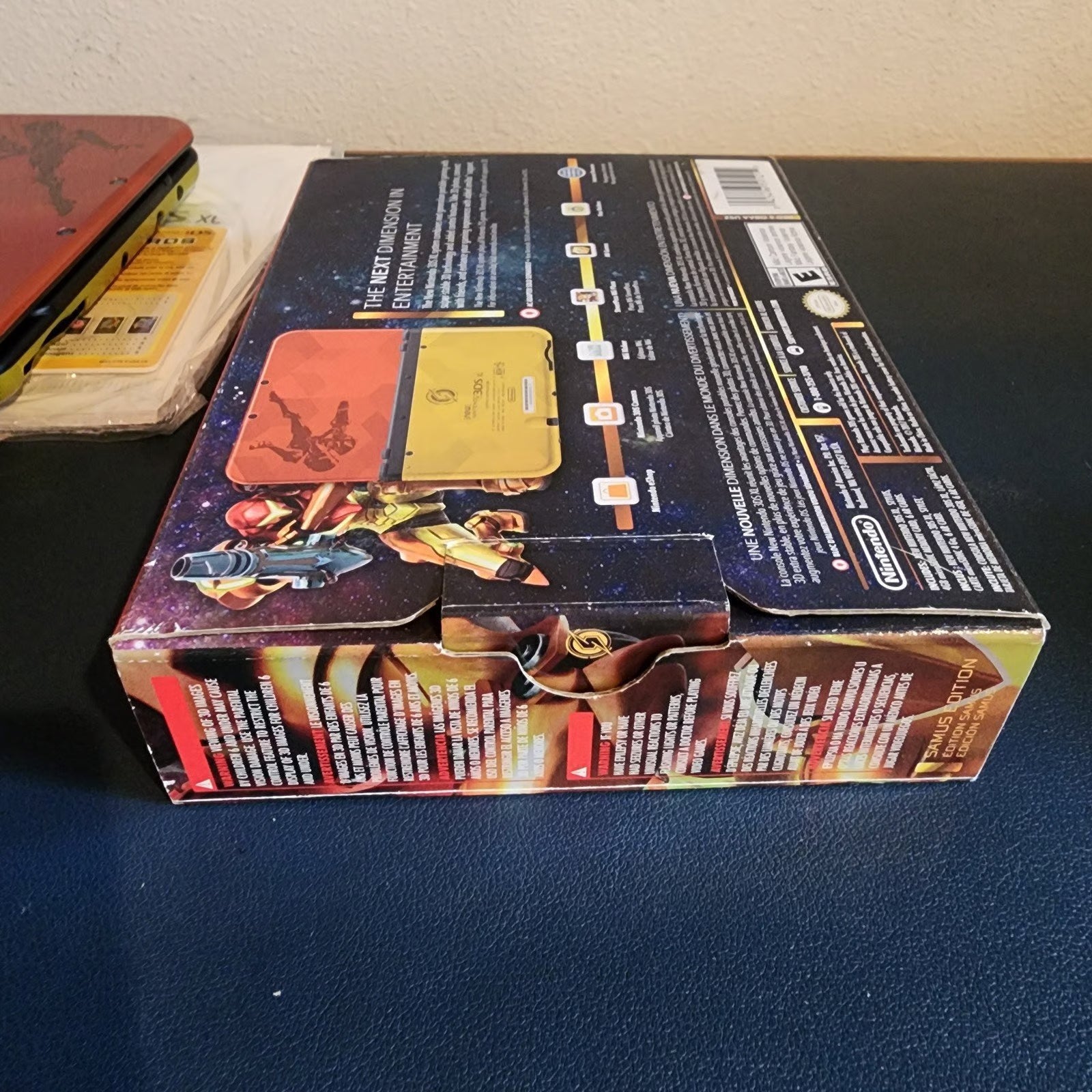 "New" 3ds xl samus (metroid) edition complete in box