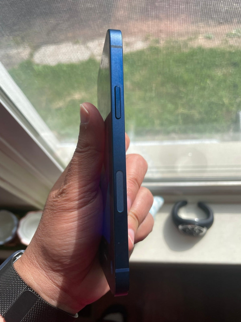 Apple iPhone 12 128gb unlocked in Blue 6B67