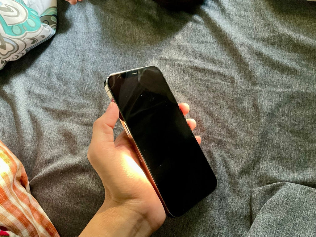 iPhone 12 pro max - unlocked 9S61