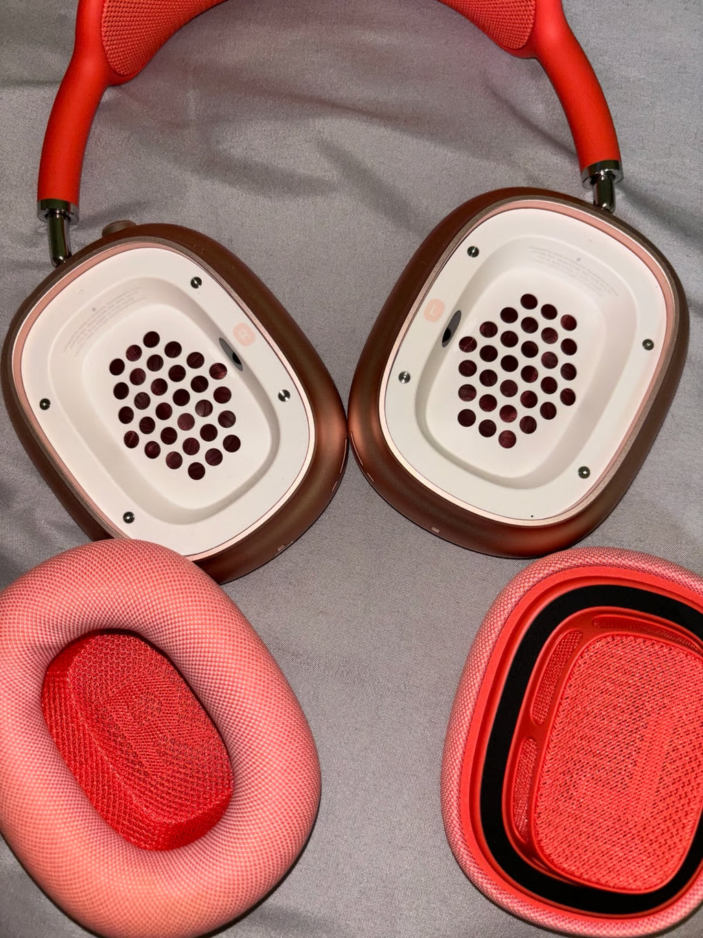 Apple AirPods Max in Pink 3T76