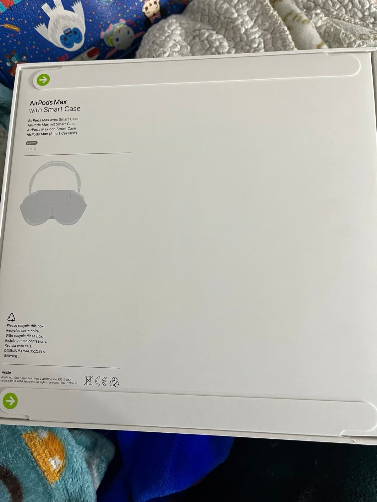 Brand new never opened airpod max鈥檚 color lilac 8G78