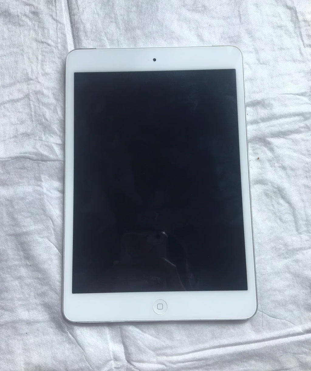 iPad mini 2nd generation Space Gray 32 G 1B32