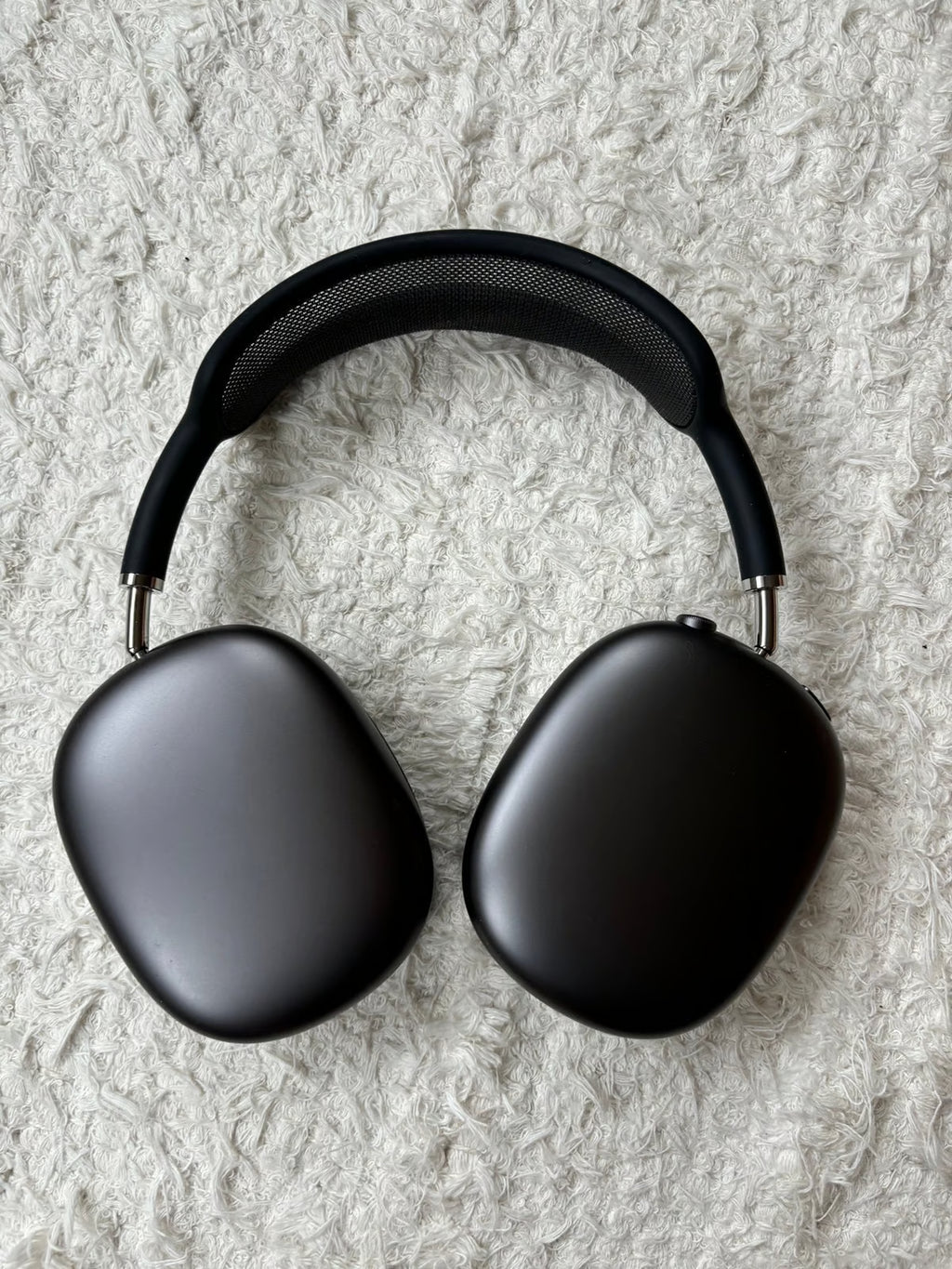 Apple AirPods Max with Smart Case in Space Gray 7R31