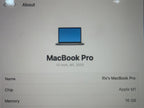 Apple Macbook Pro 13in.  M1 3.2 GHz  512GB SSD 16gb ram 5G78