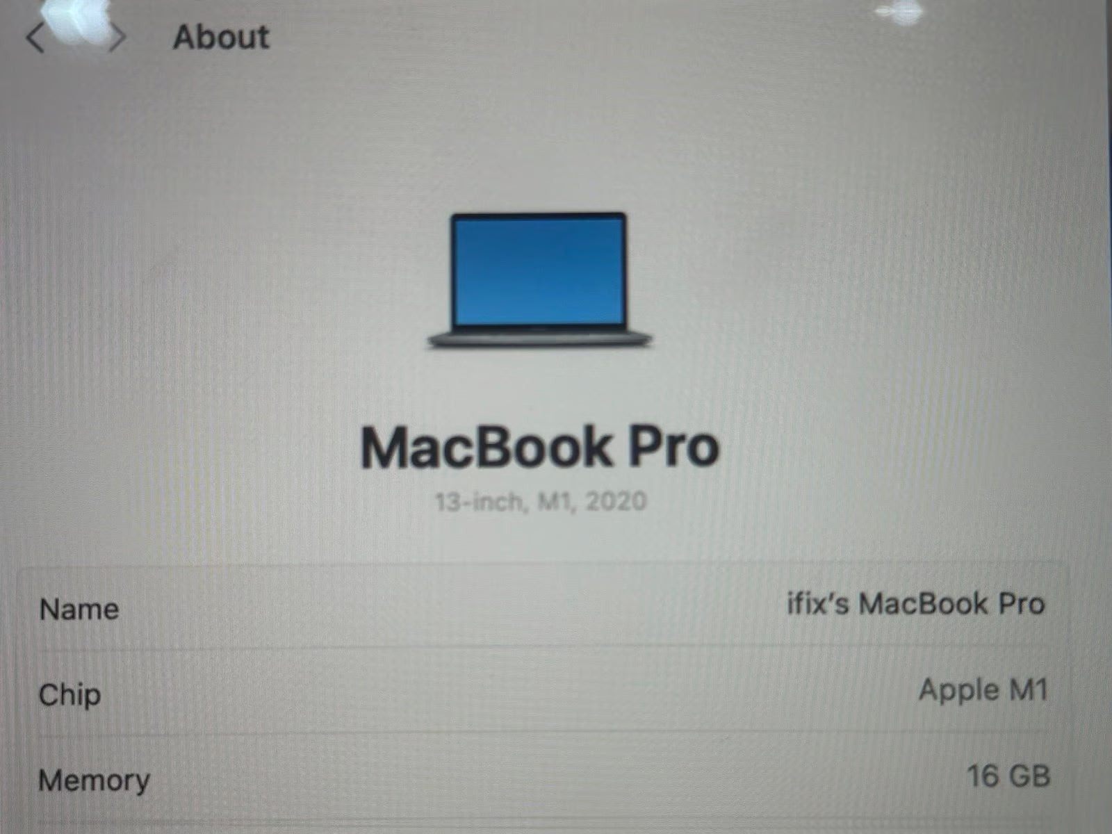 Apple Macbook Pro 13in.  M1 3.2 GHz  512GB SSD 16gb ram 5G78