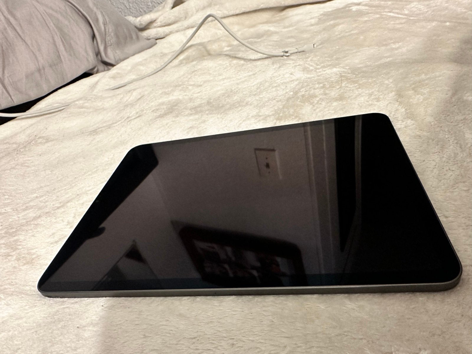 iPad Pro 3rd generation Space Gray 2O78