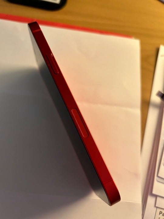 iPhone 12 64 GB Unlocked 2E27