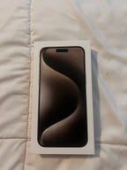 iPhone 15 Pro Max (Natural Titanium 256g) NIB Unlocked 5L68