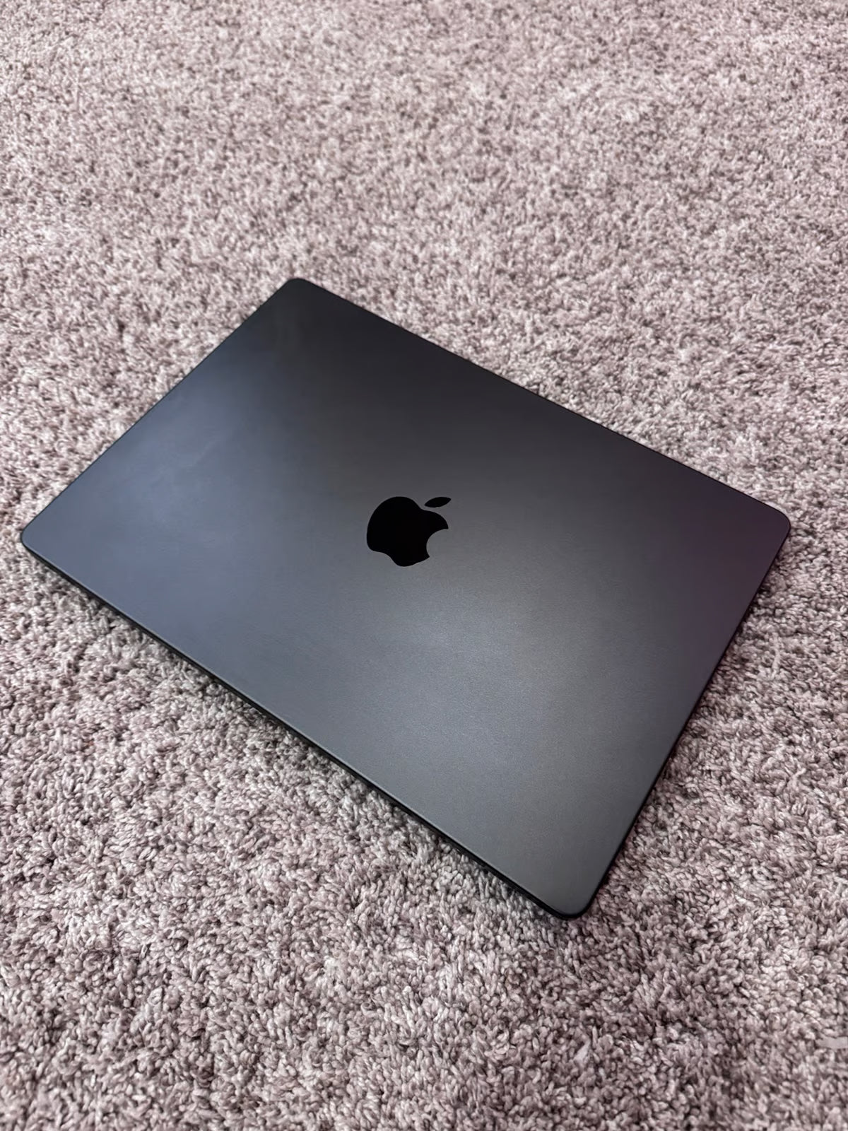 Apple MacBook Pro Late 2023 M3 Pro 500GB HD 18GB Memory Space Grey 14鈥?3A37