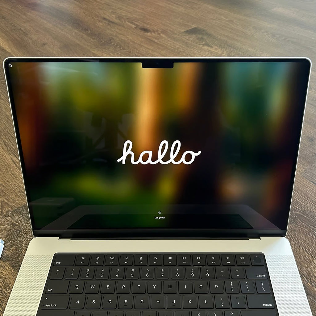 2021 16 inch Apple MacBook Pro M1 Pro 8Y67