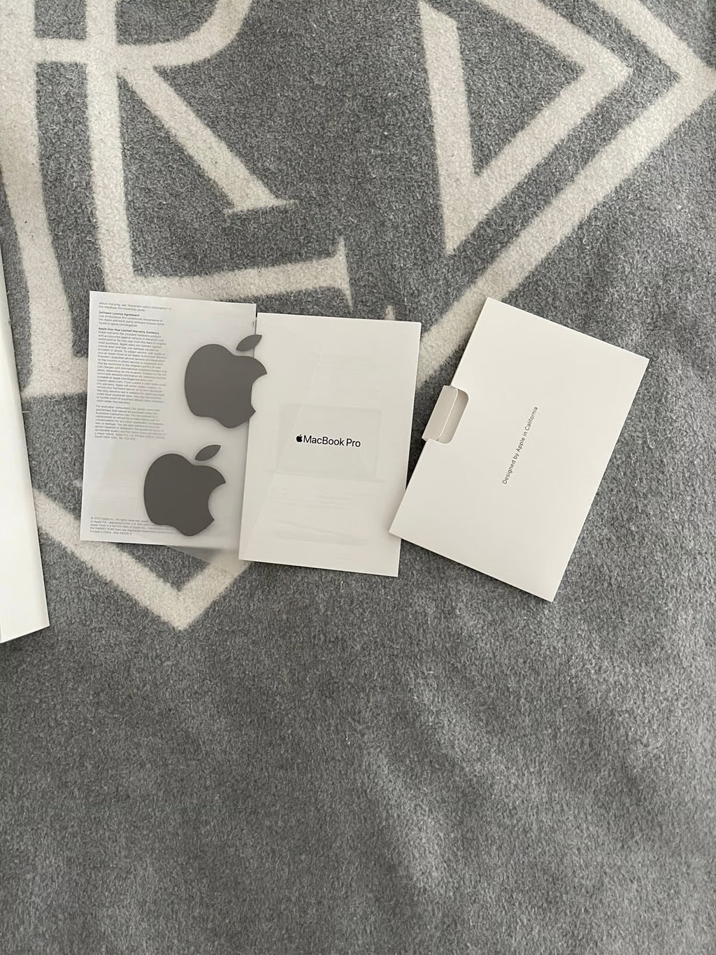 macbook pro m1 13.3 1K65