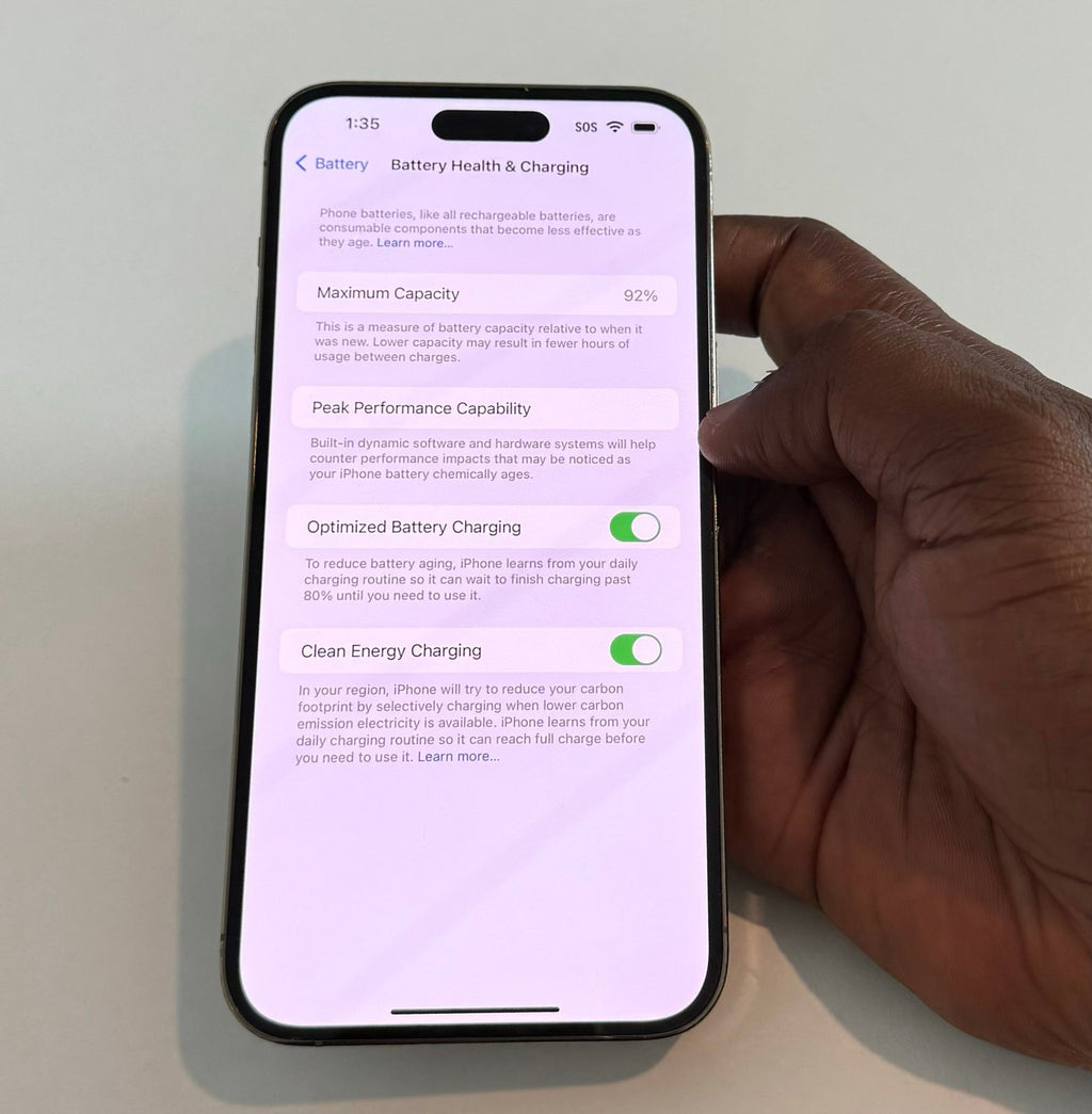 Apple iPhone 14 Pro Max 256 GB in Gold for Unlocked CRACKED BACK 2E87