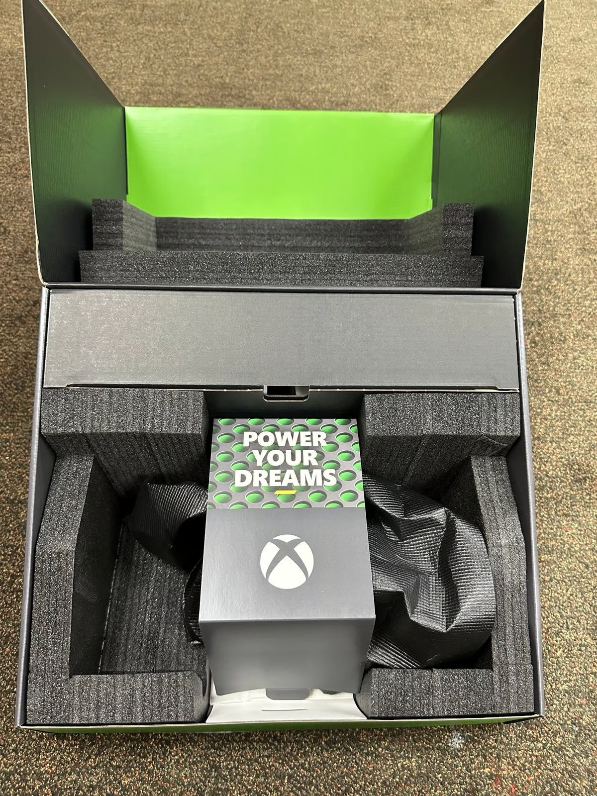Xbox Series X 5H21
