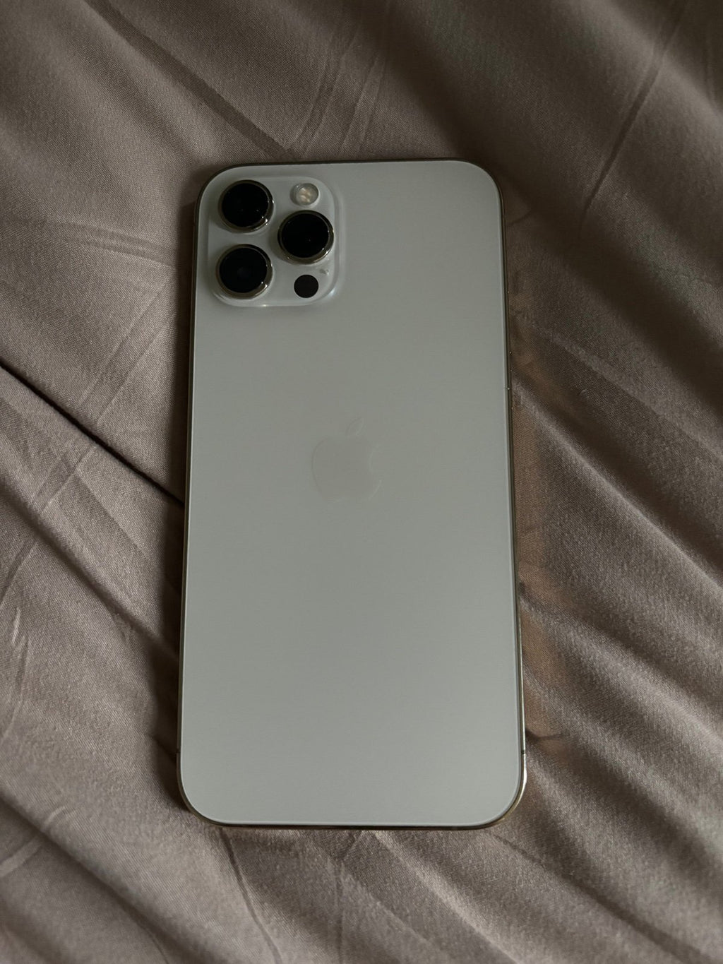 iPhone 12 Pro Max Unlocked 1B51