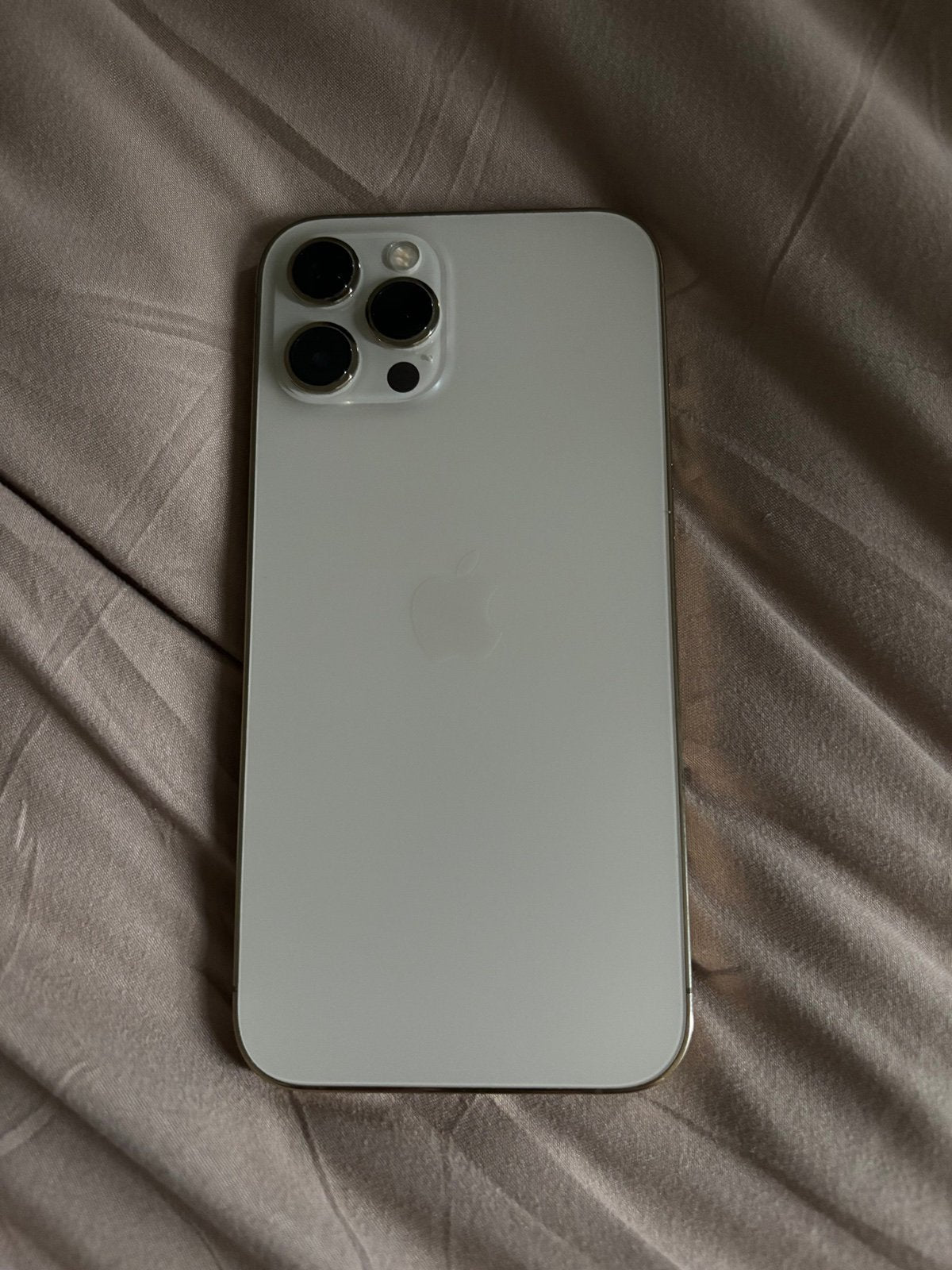 iPhone 12 Pro Max Unlocked 1B51