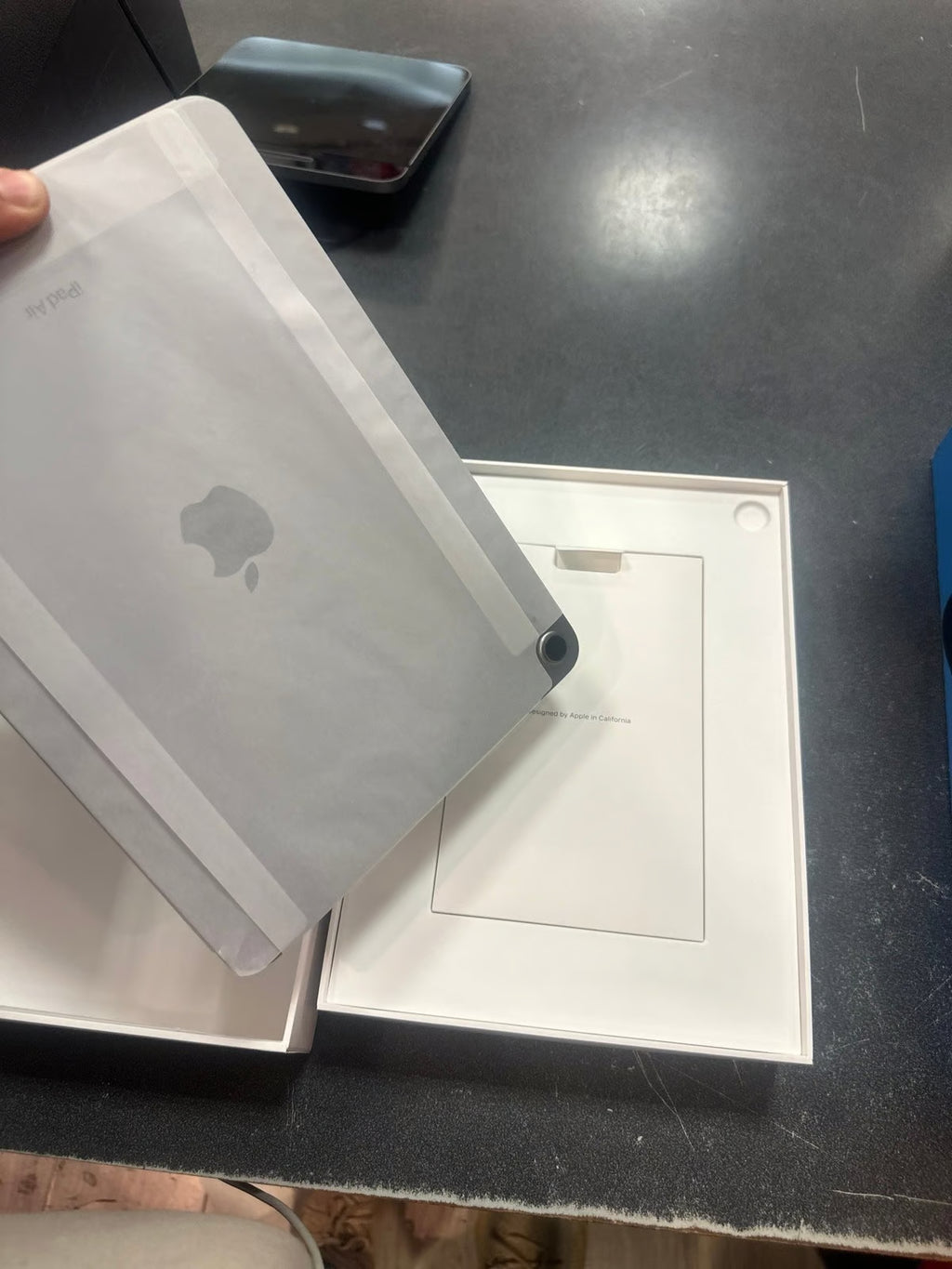 iPad Air 11 inch M2 1C93