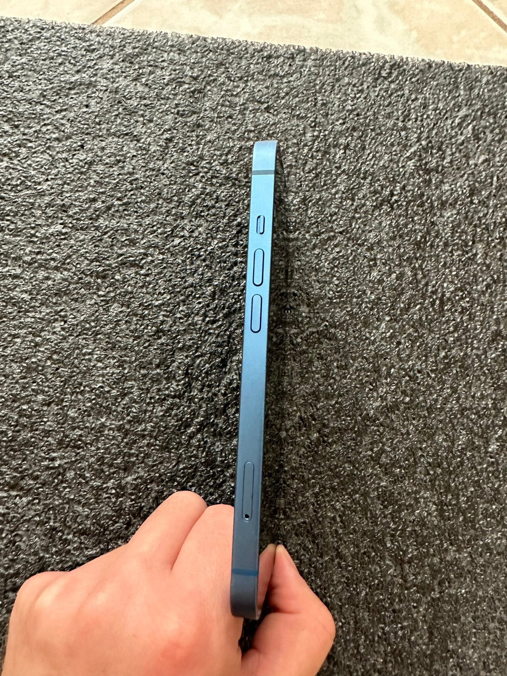 Apple iPhone 13 128 GB blue unlocked 5C92