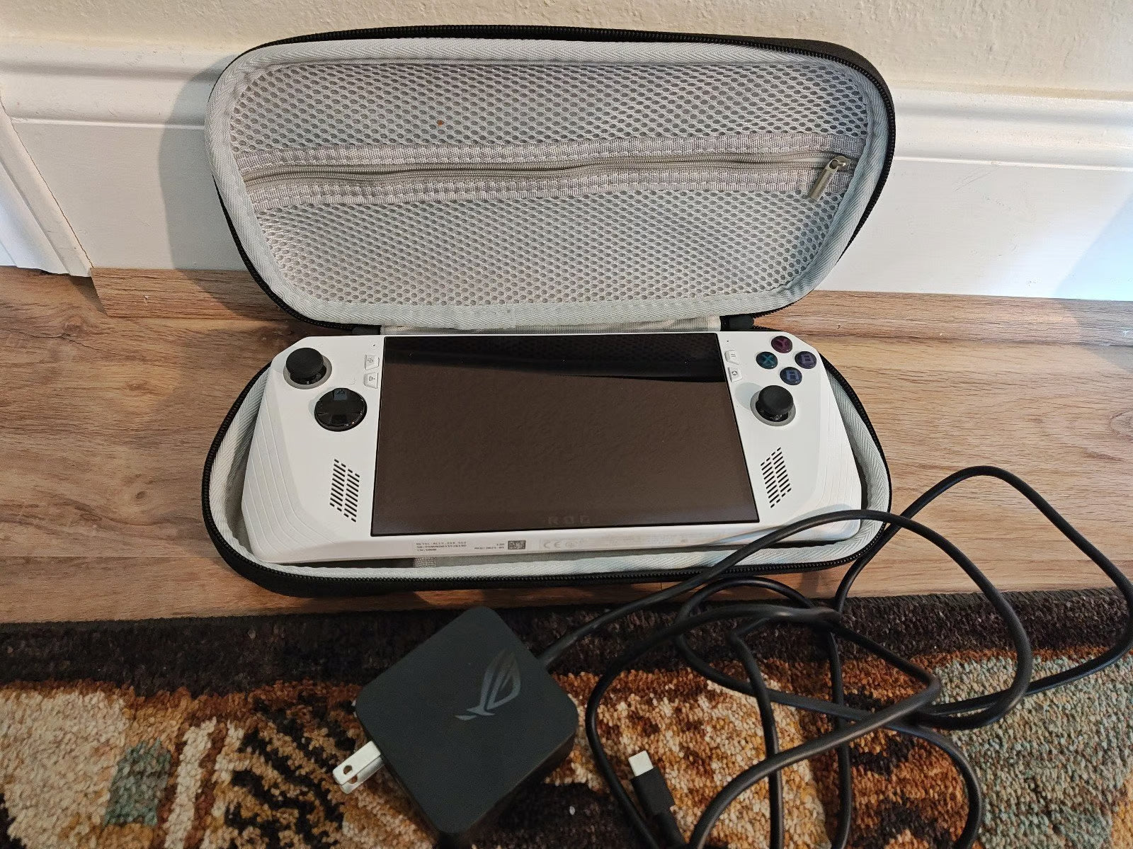 ASUS Rog Ally Z1 Extreme 5M51