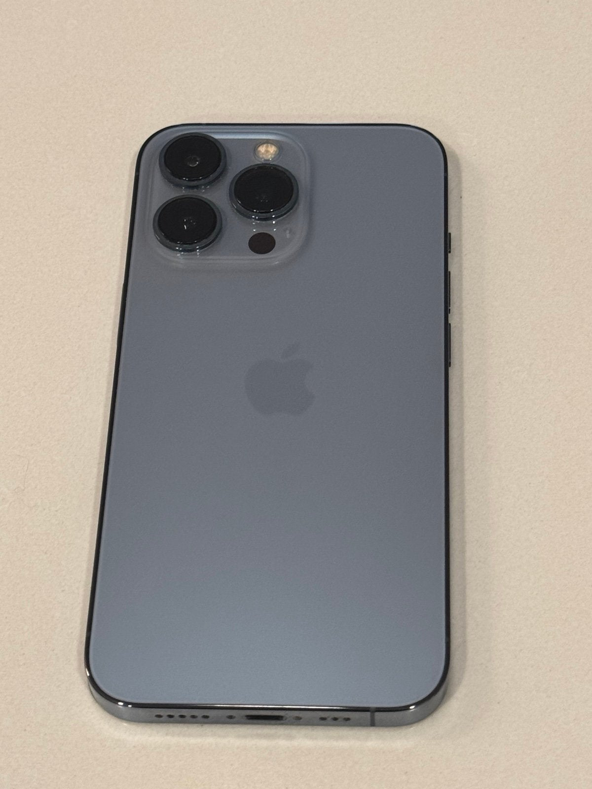 Apple iPhone 13 Pro 128gb Unlocked Excellent Condition 7K21