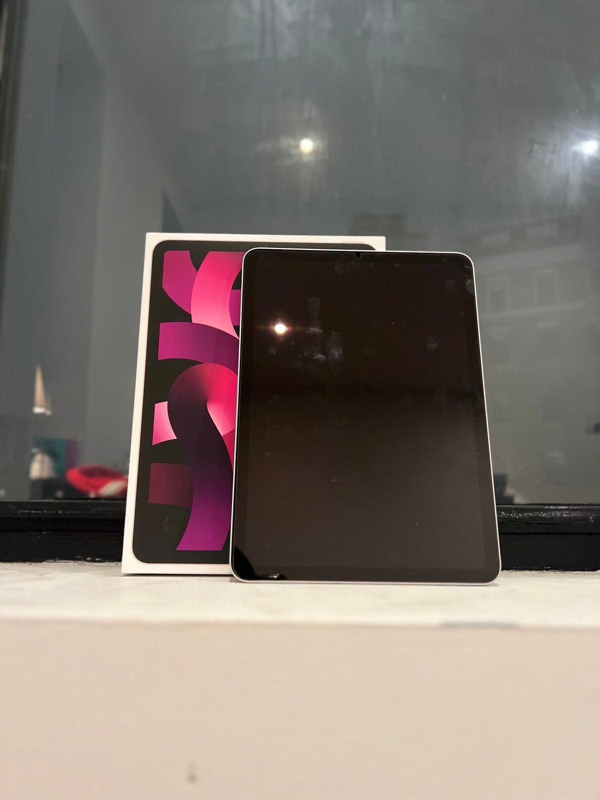 iPad Air 5th Generation 256 GB 1X52