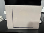 Apple Macbook Air 13in.  M2 3.49 GHz  256GB SSD 7X92